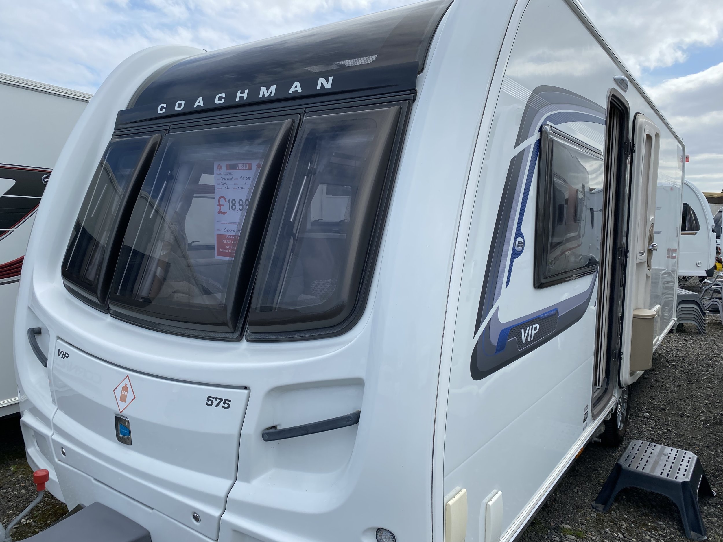 Coachman Vip Island Bed Yorkshire Coast Caravans