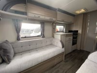 Coachman Acadia 460 2020 model Layout