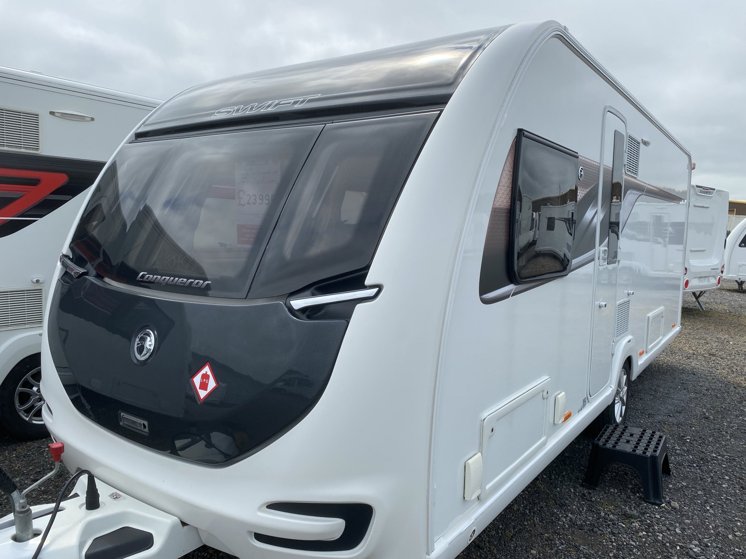 Swift Conqueror 580 2018 Island Bed | Yorkshire Coast Caravans