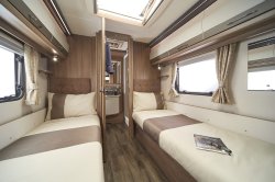 Coachman VIP 565 2025