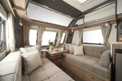 Coachman VIP 565 2025