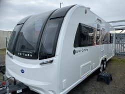 Bailey Unicorn Pamplona 2023 Rear Island Bed