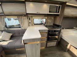 Coachman Lusso 1 2023 Transverse Bed