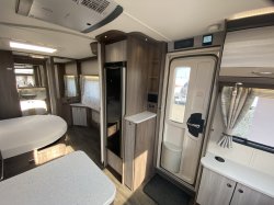 Coachman Lusso 1 2023 Transverse Bed