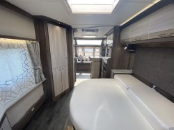 Coachman Lusso 1 2023 Transverse Bed