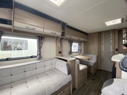 Coachman Acadia 520 2021