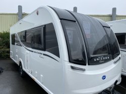 Bailey Unicorn Deluxe Vigo 2025