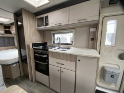 Coachman Acadia Xcel 860 2021