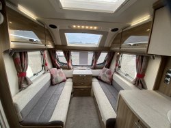 Swift Challenger 635 2017 Island Bed