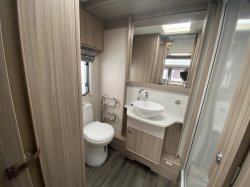 Coachman Acadia 460 2020 model