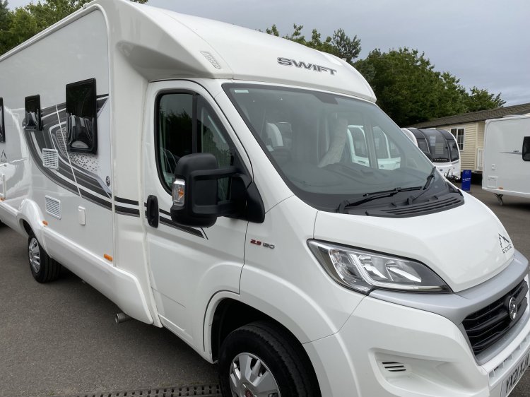 Swift Edge 464 2021 | Yorkshire Coast Caravans